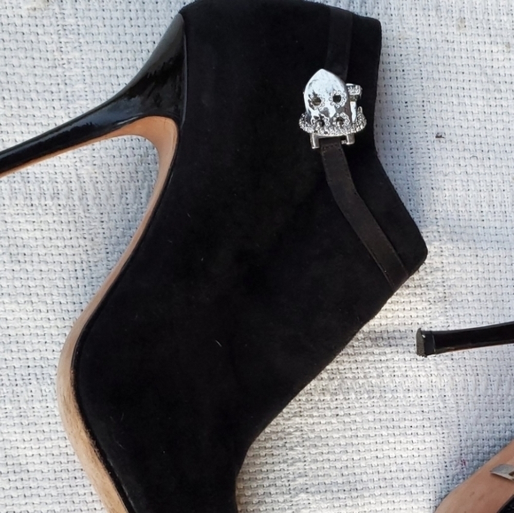 Beverly Feldman Rhinestone stiletto booties 10 - Picture 8 of 8